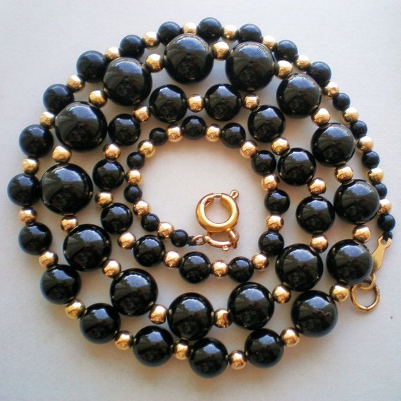 Vintage 14K Gold Beads and Clasp Graduated Black Onyx Beads Beaded NECKLACE 18"